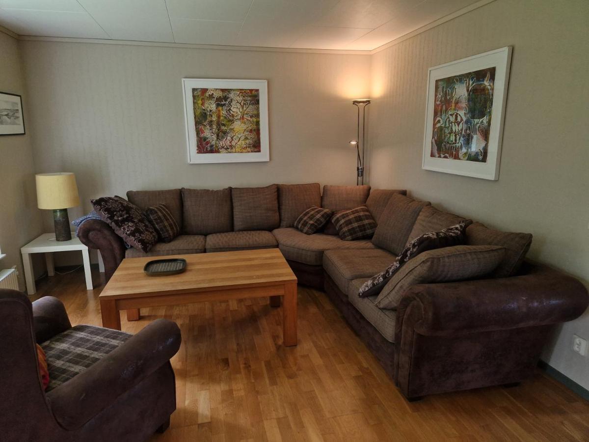 Lantlig Villa Utanfoer Uppsala Alunda Exterior foto